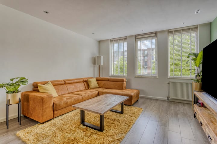 Photo 4 of Italiëstraat 12