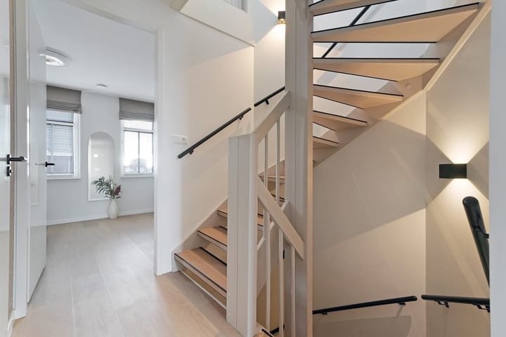 Foto 22 van Miles Davisstraat 49