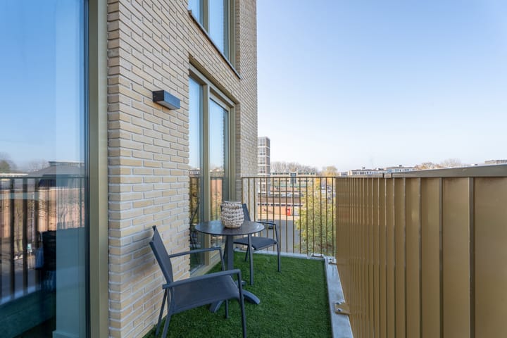 Foto 23 van Jaap van der Hoekplaats 76