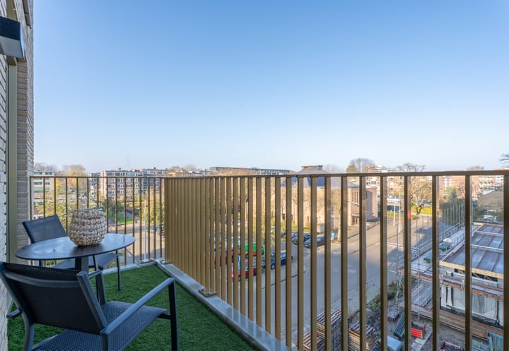 Foto 24 van Jaap van der Hoekplaats 76