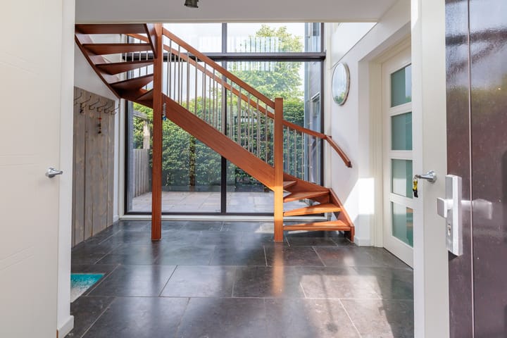 Photo 9 of Roald Amundsenstraat 1