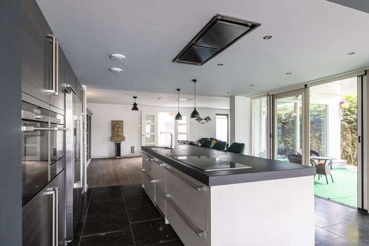 Photo 20 of Roald Amundsenstraat 1