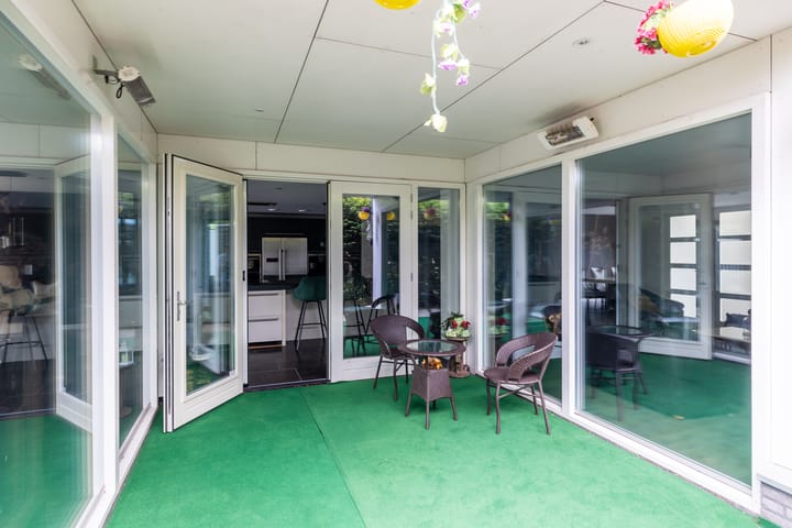 Photo 21 of Roald Amundsenstraat 1