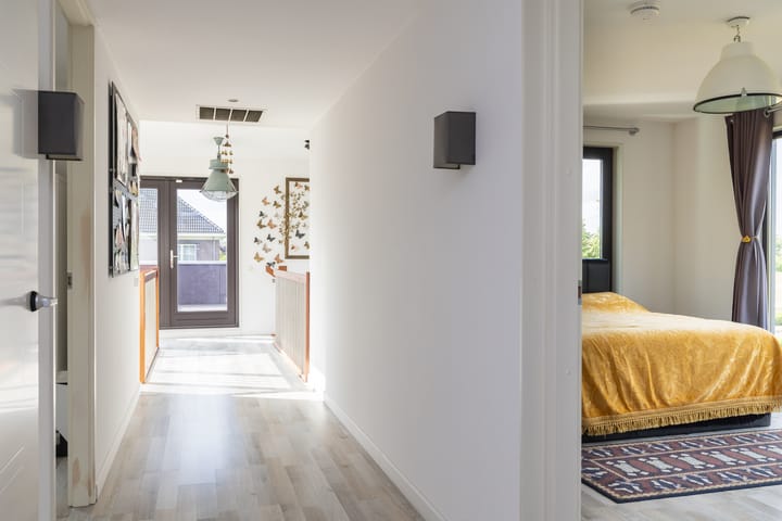 Photo 39 of Roald Amundsenstraat 1