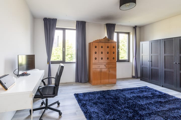 Photo 44 of Roald Amundsenstraat 1