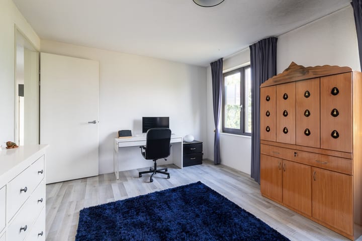 Photo 45 of Roald Amundsenstraat 1