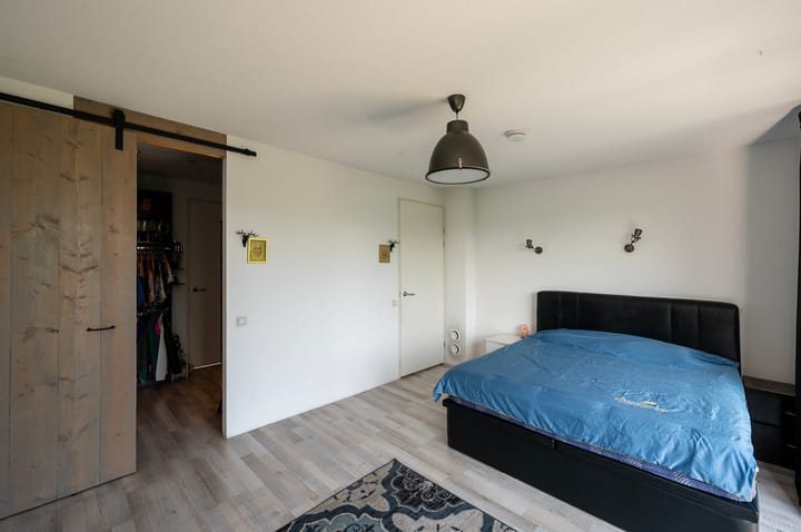 Photo 48 of Roald Amundsenstraat 1