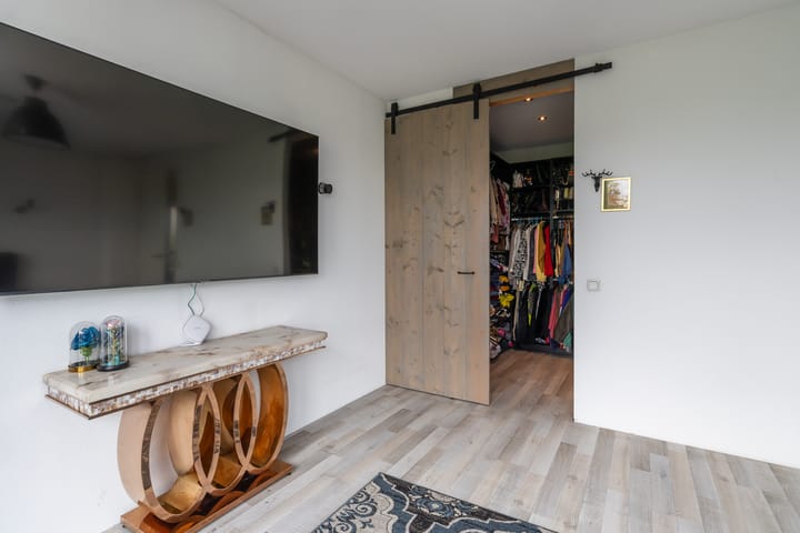 Photo 49 of Roald Amundsenstraat 1