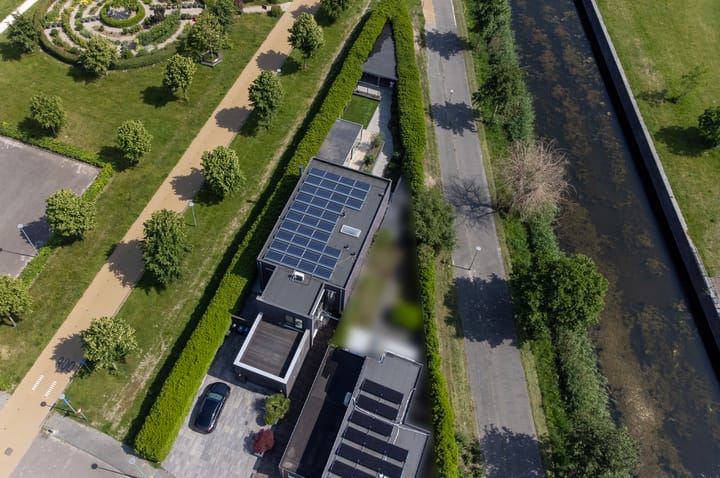 Photo 57 of Roald Amundsenstraat 1