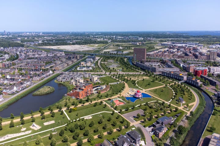 Photo 59 of Roald Amundsenstraat 1