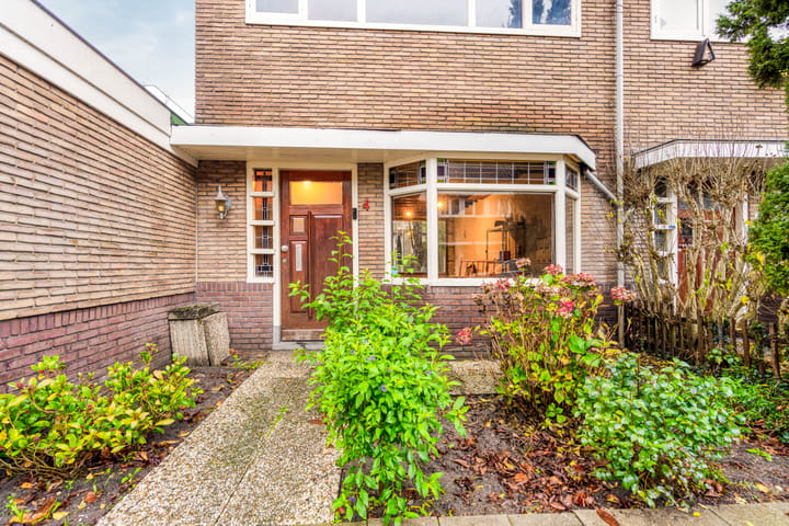Photo 4 of Jan Luykenstraat 4