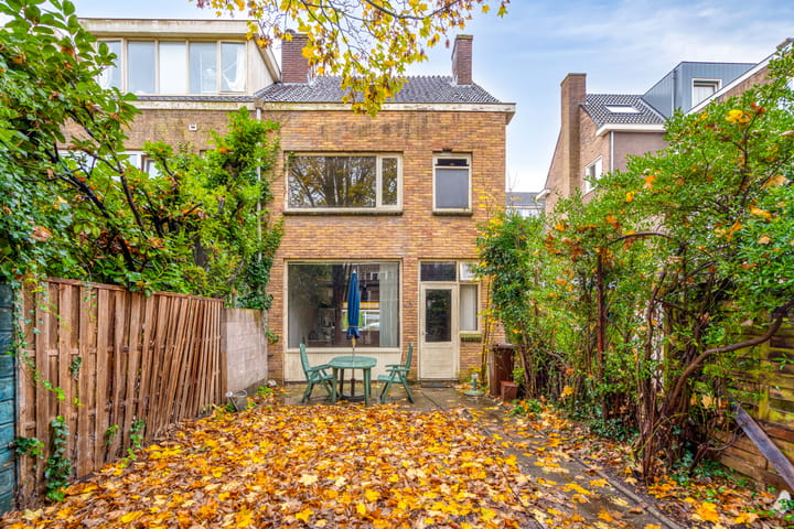 Photo 29 of Jan Luykenstraat 4