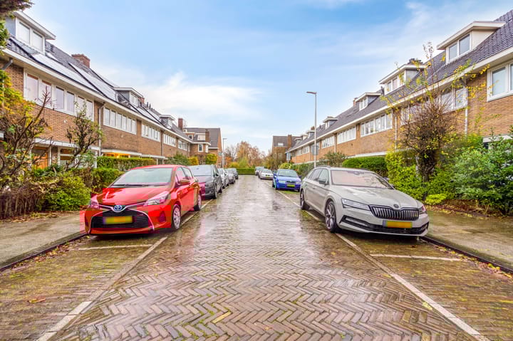 Photo 36 of Jan Luykenstraat 4