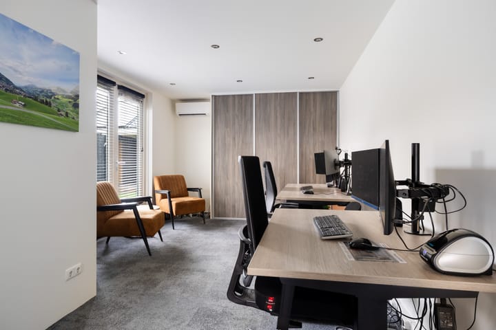 Foto 16 van Hoofdweg 115