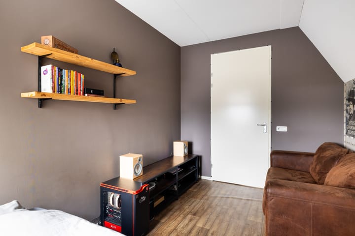 Foto 28 van Hoofdweg 115