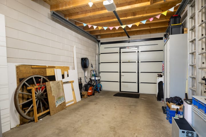 Foto 43 van Hoofdweg 115