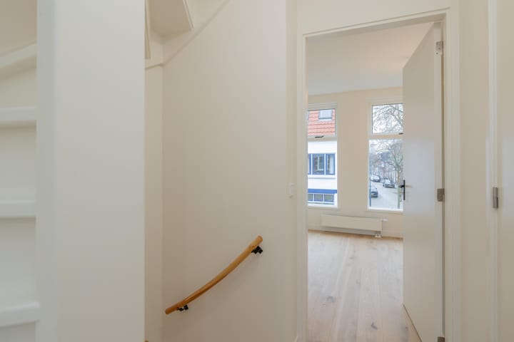 Photo 11 of Soendastraat 1