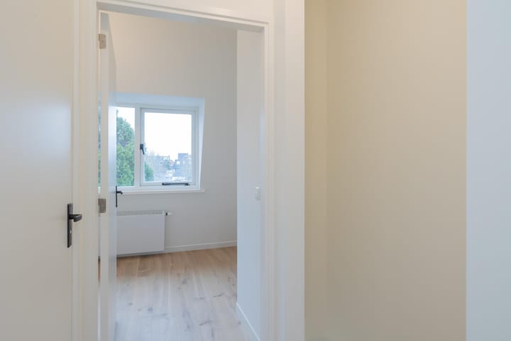 Photo 29 of Soendastraat 1