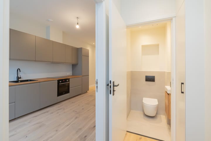 Photo 13 of Soendastraat 1