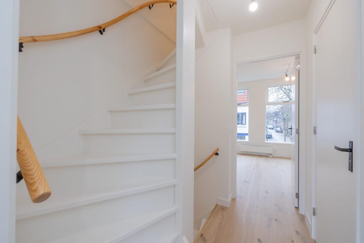 Photo 24 of Soendastraat 1