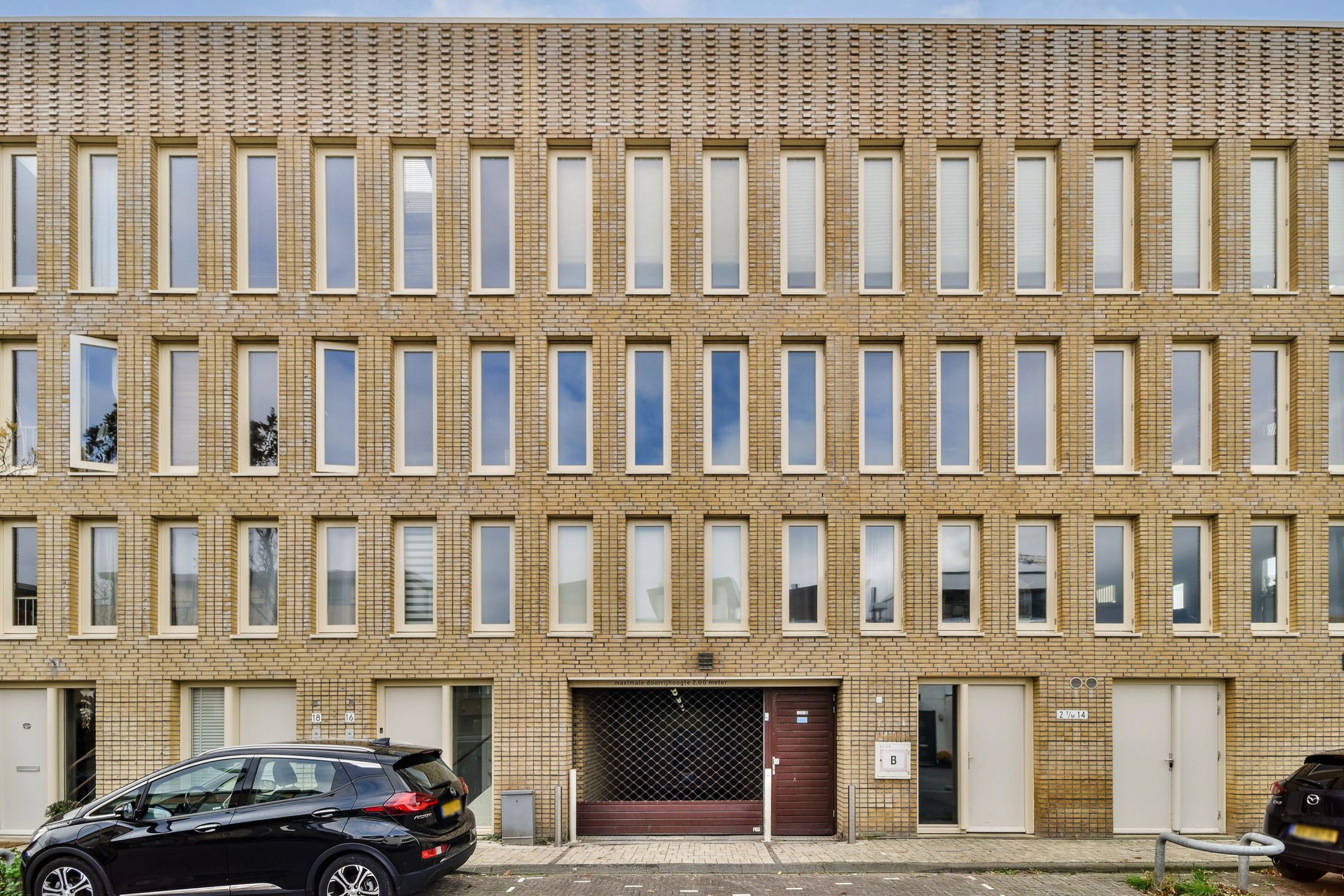 Foto 27 van Verzetsplein 10