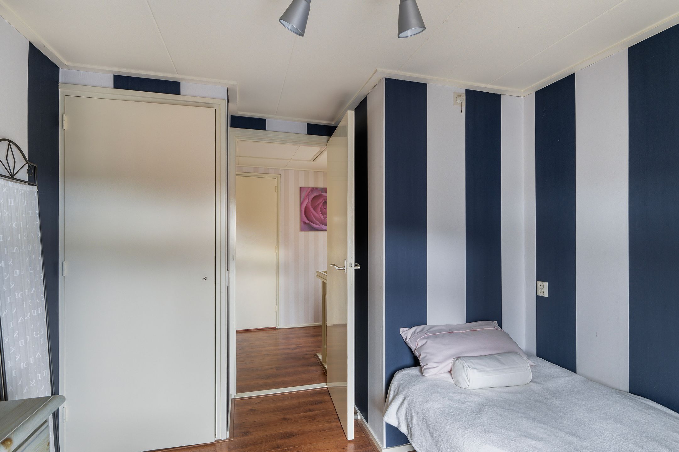 Photo 21 of Regentessestraat 59