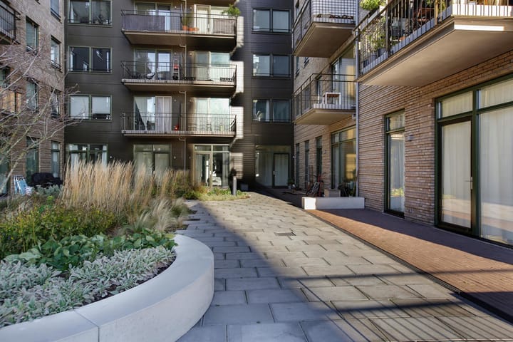 Foto 14 van Bert Haanstrakade 796