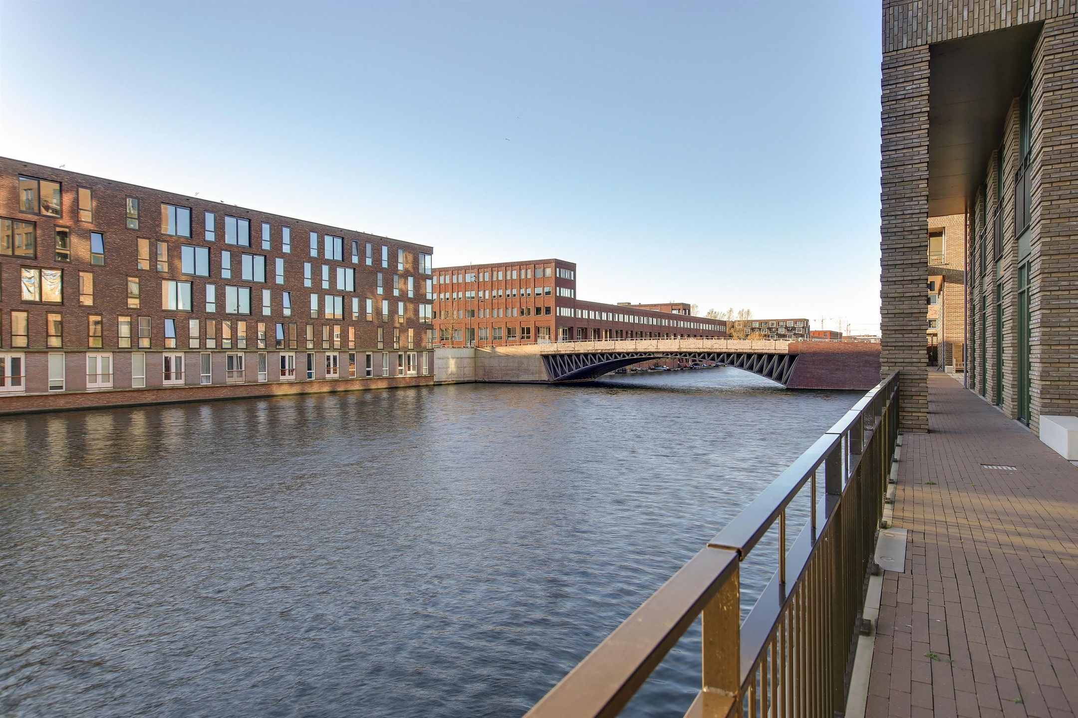 Foto 15 van Bert Haanstrakade 796