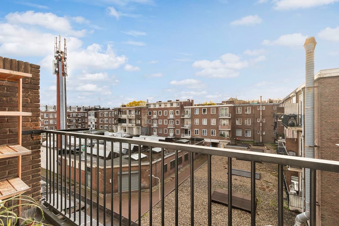 Foto 17 van Oostzeedijk 168-D