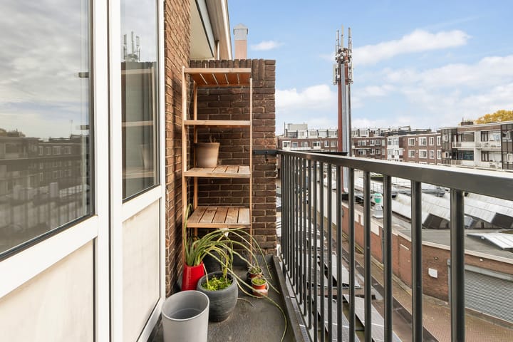 Foto 18 van Oostzeedijk 168-D