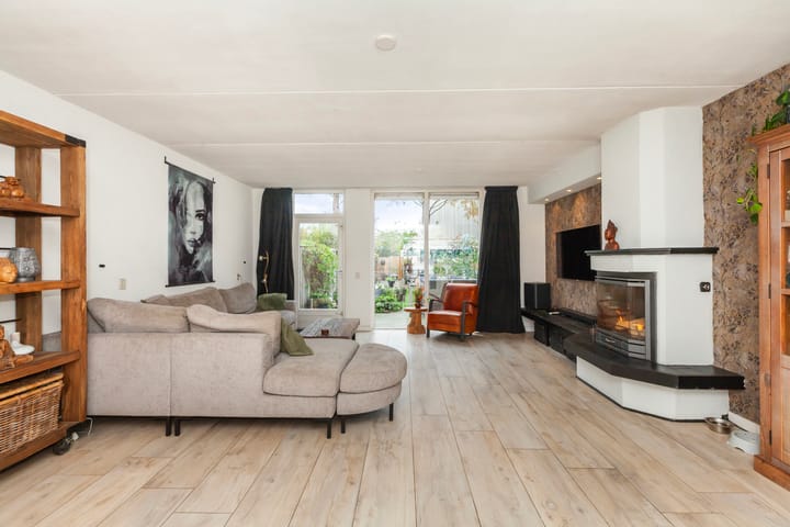 Foto 3 van Veenmos 6