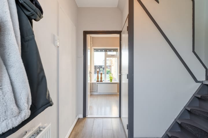 Photo 10 of Hemonystraat 23