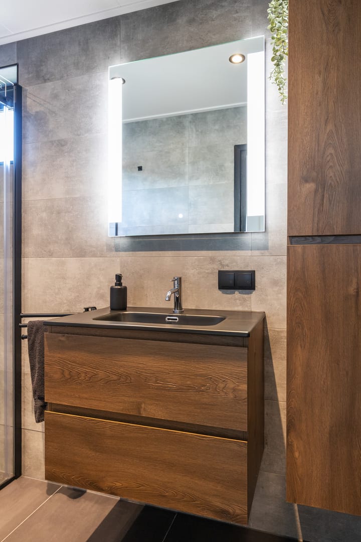 Photo 32 of Hemonystraat 23