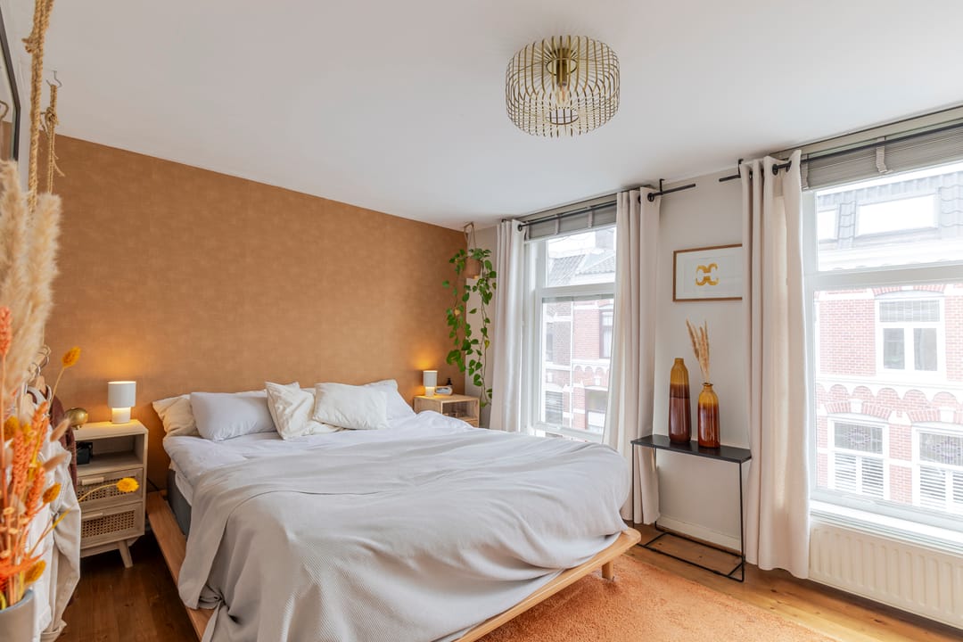 Photo 16 of Beverstraat 42