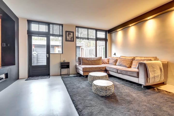 Foto 2 van Ranonkel 31