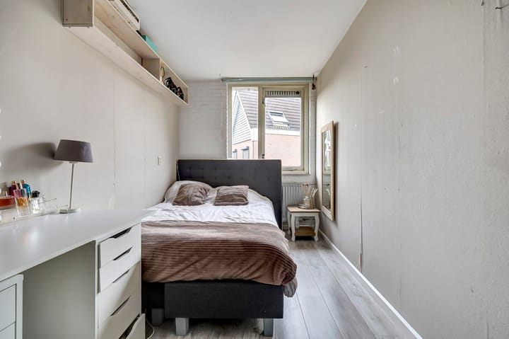 Foto 10 van Ranonkel 31