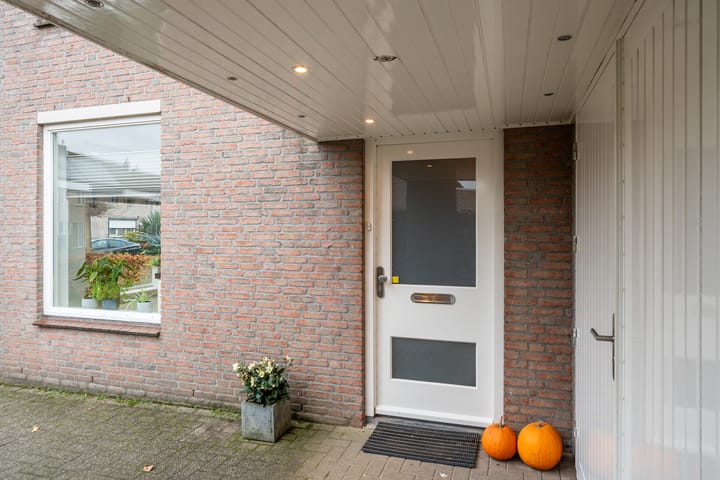 Foto 4 van Opperstehei 46