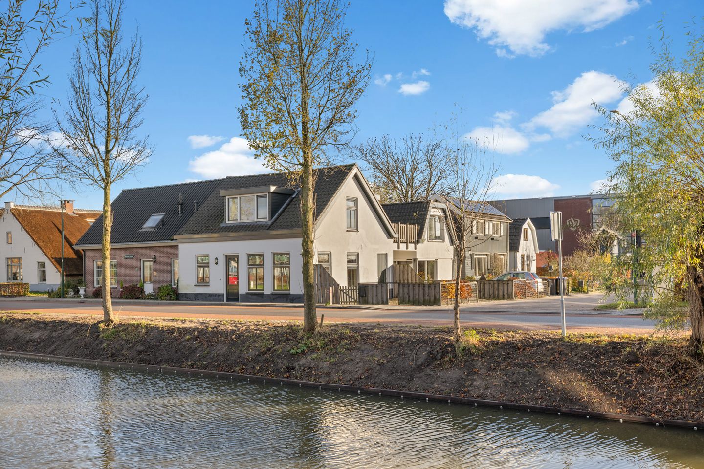 Foto 49 van Dorp 191-A