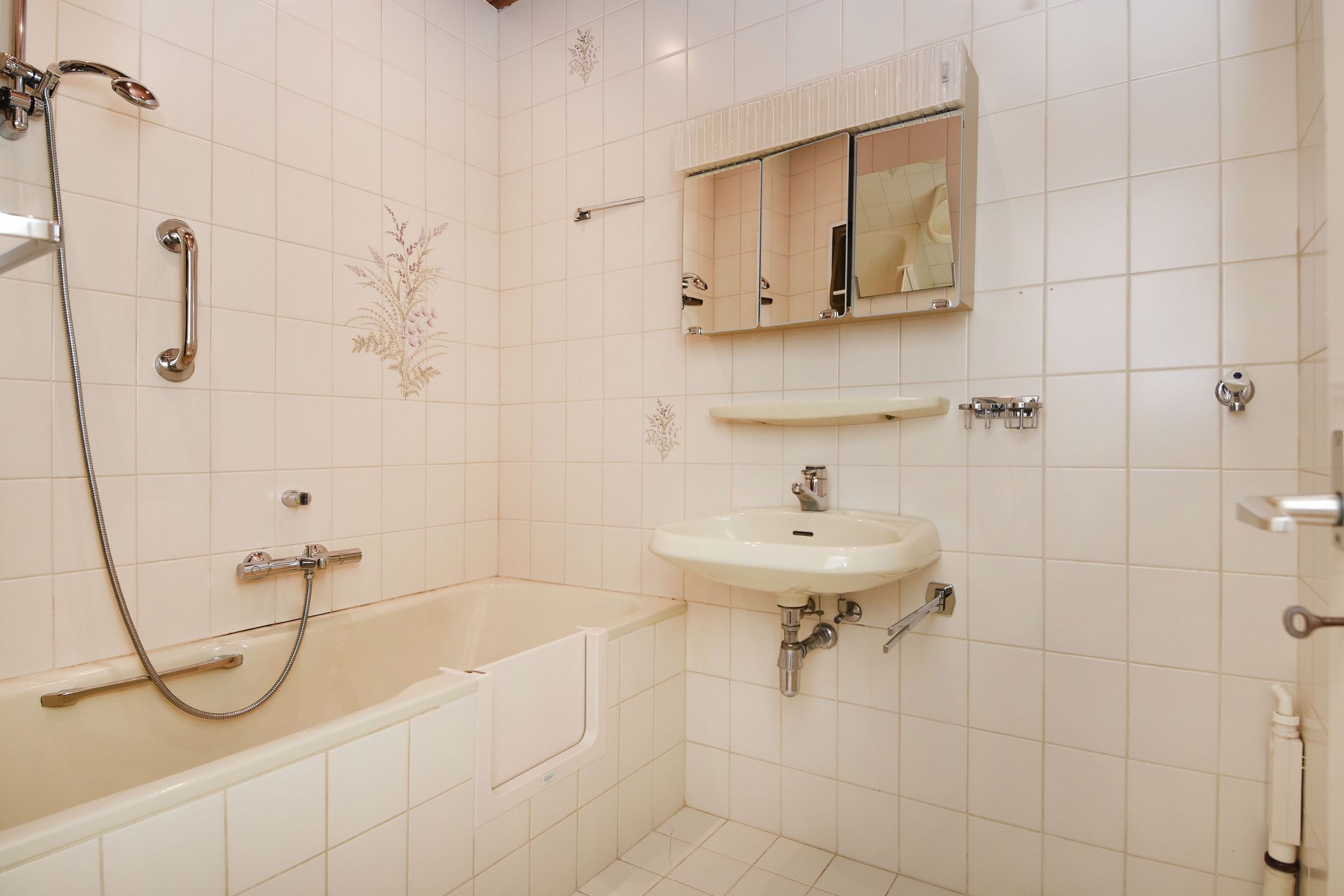 Foto 33 van Tortellaan 18