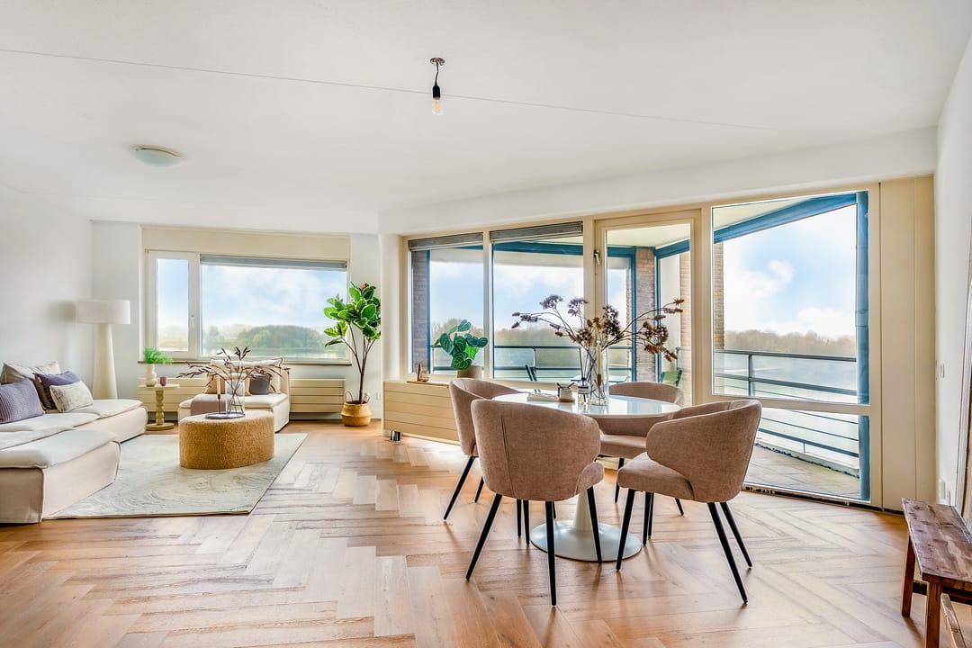 Foto 2 van Fellinilaan 326