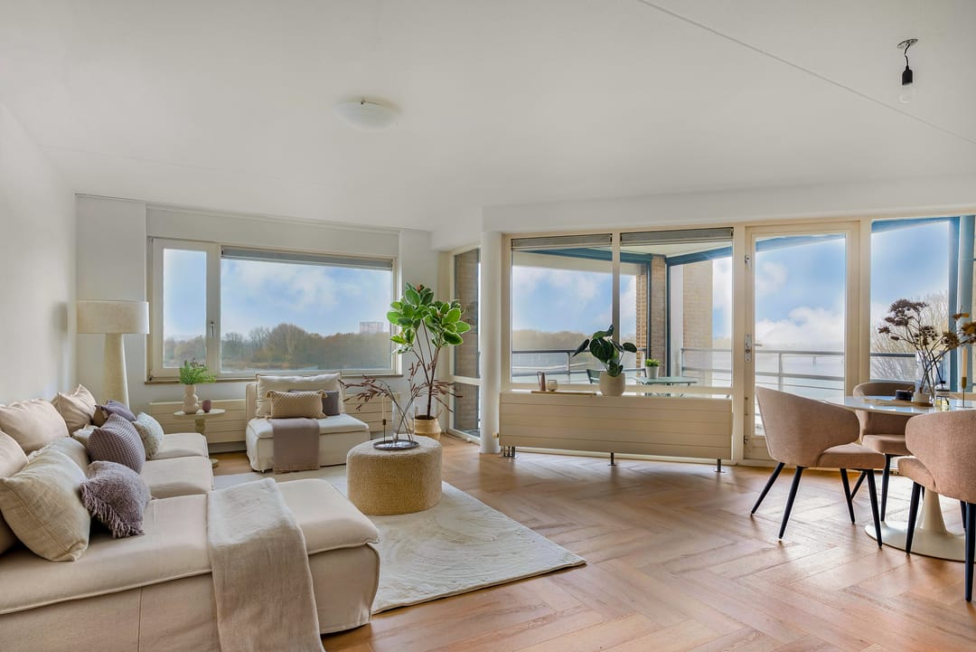 Foto 16 van Fellinilaan 326