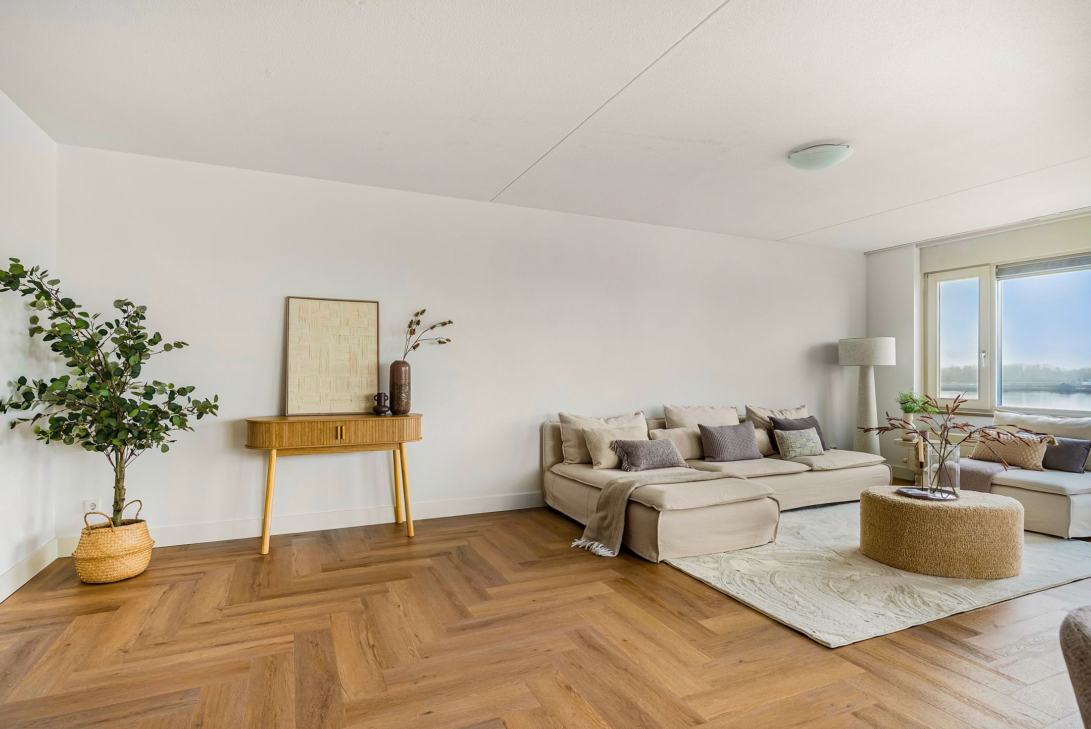 Foto 21 van Fellinilaan 326