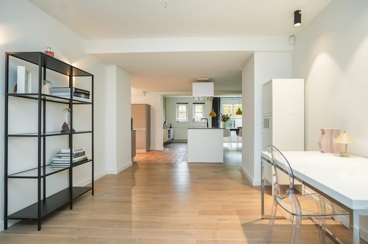 Foto 17 van Middenweg 11