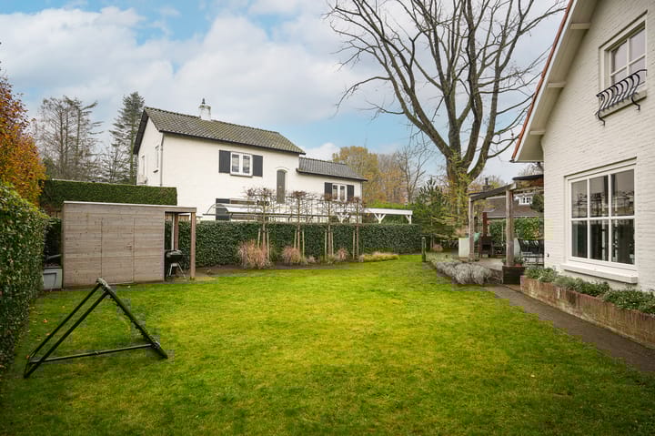 Foto 37 van Middenweg 11