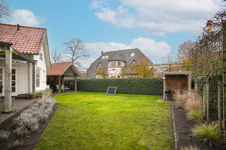 Foto 46 van Middenweg 11