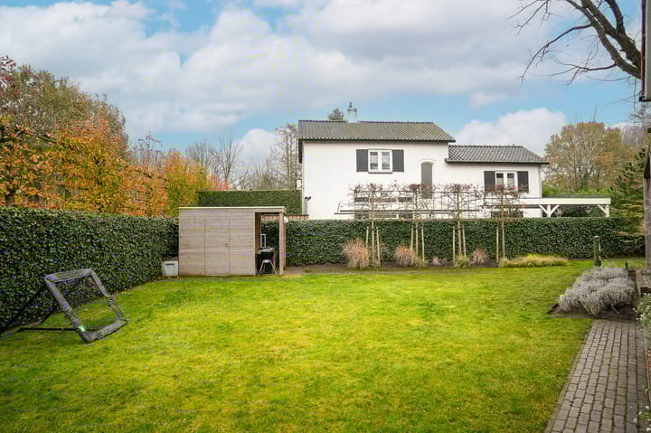 Foto 51 van Middenweg 11