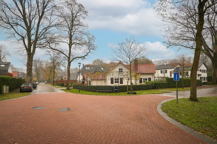 Foto 57 van Middenweg 11