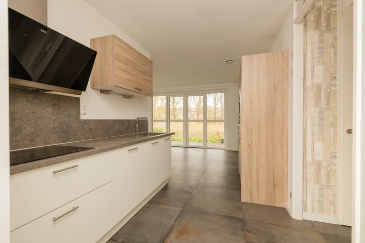 Photo 6 of Martinus Nijhoffweg 245