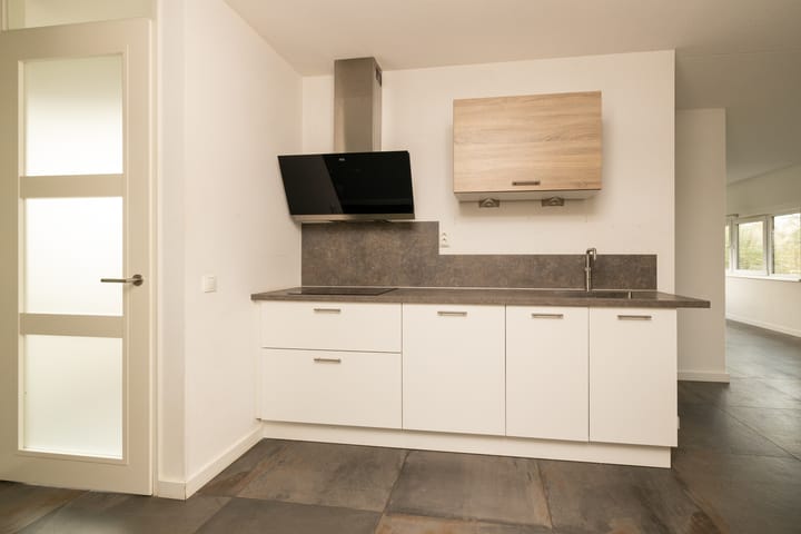 Photo 7 of Martinus Nijhoffweg 245