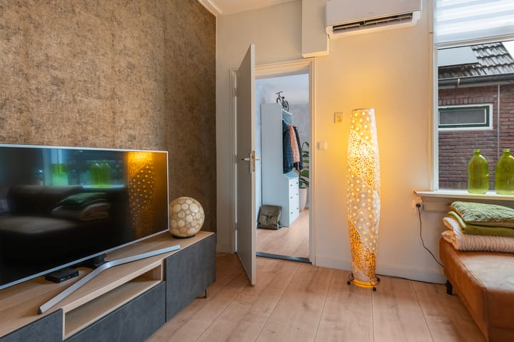 Photo 12 of 1e Esweg 57